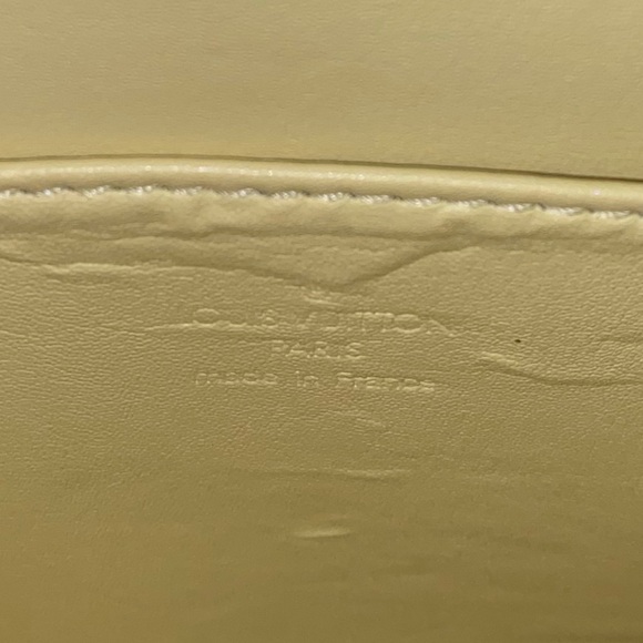 Louis Vuitton Murray Backpack - Picture 8 of 13